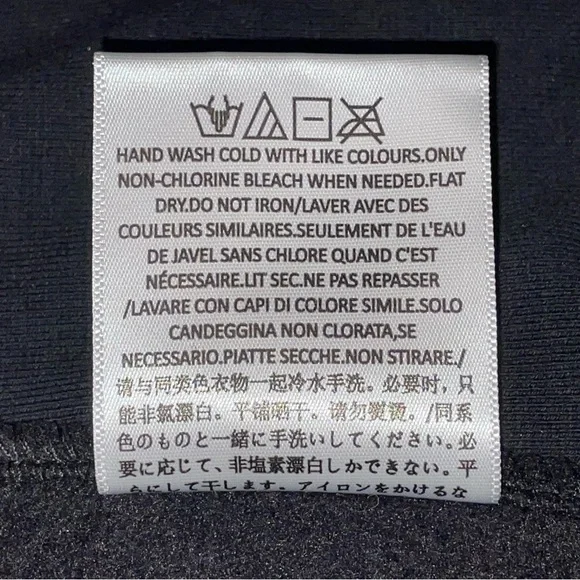 Fear of God Essentials Arch
Logo Hoodie Jet Black Size Small - Picture 9 of 10